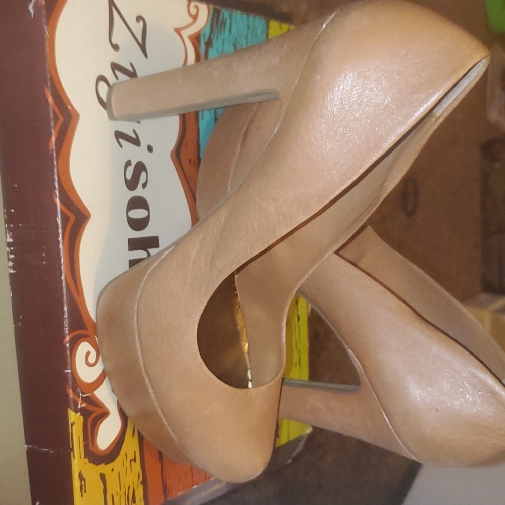 Heels  👠